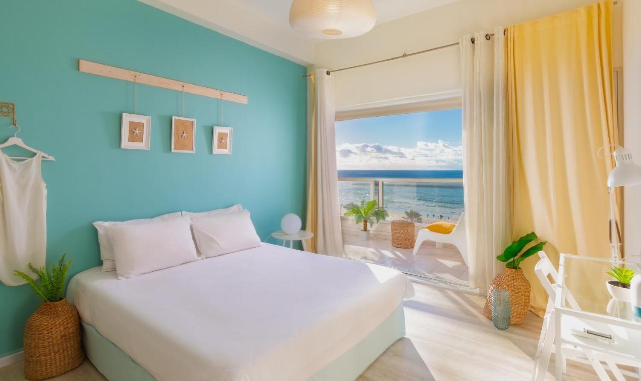 4 Bedroom Apartment On The Beach Tel Aviv-Jaffa Exterior foto
