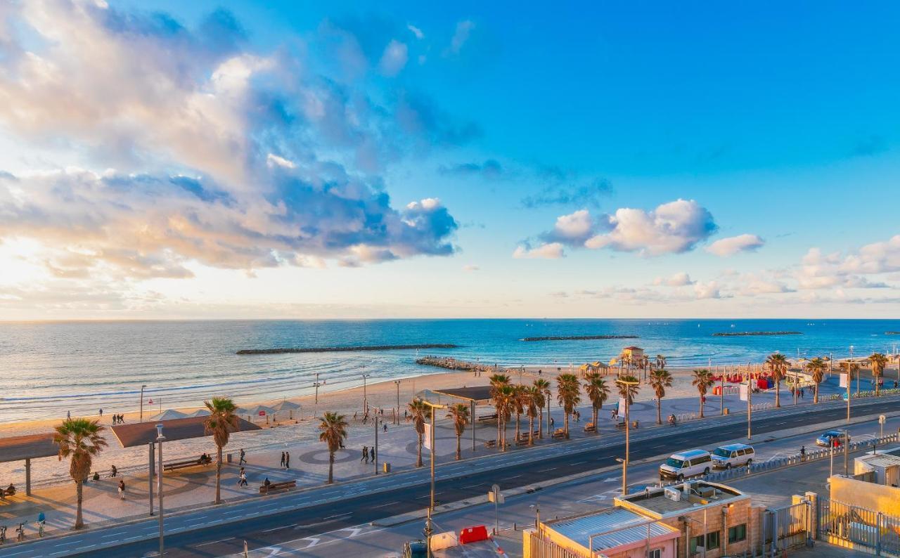 4 Bedroom Apartment On The Beach Tel Aviv-Jaffa Exterior foto